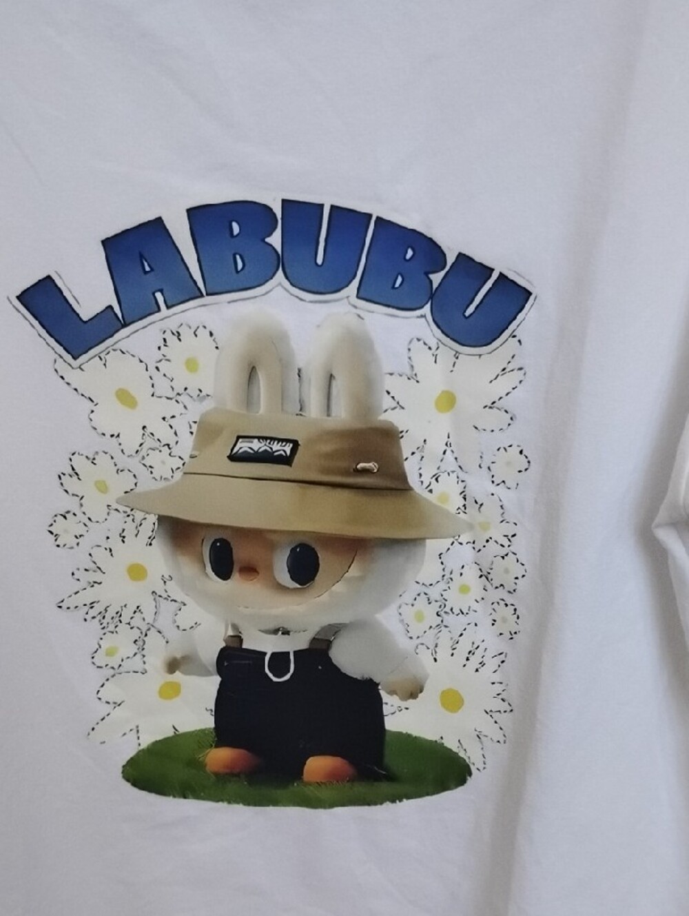 NWT LABUBU Graphic Short Sleeve Tee - Picture 10 of 10